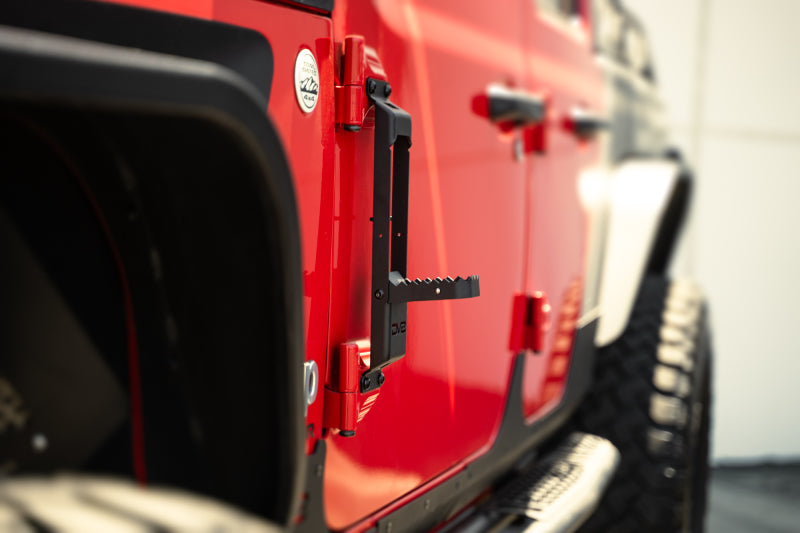 DV8 Offroad 07-23 Jeep Gladiator/Wrangler JT/JK/JL Hinge Mounted Step - Racecraft Industries