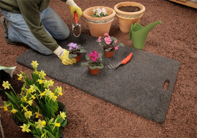 BedRug 2ft x 4ft Folding Utility Mat TrackMat - Racecraft Industries