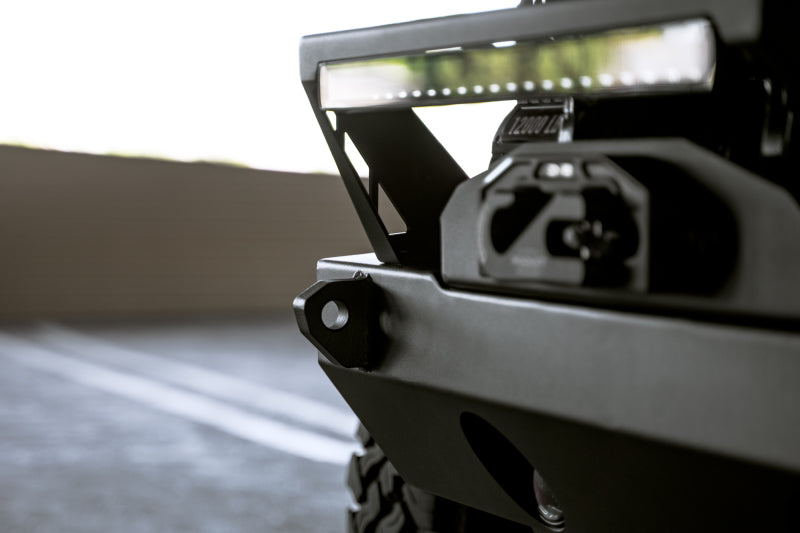 DV8 Offroad 07-23 Jeep Wrangler/Gladiator JT/JK/JL FS-25 Stubby Front Bumper w/Plated Bull Bar - Racecraft Industries