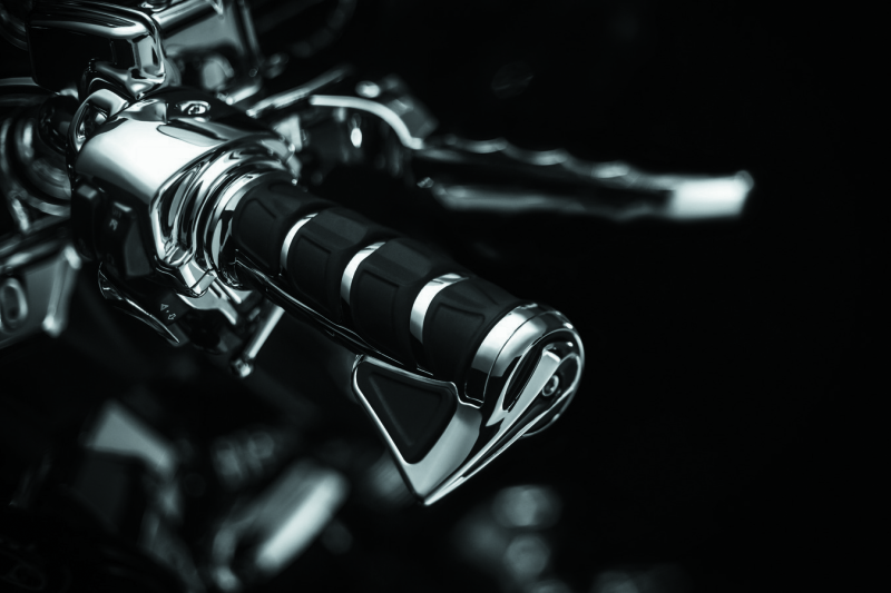 Kuryakyn Kinetic Grips Chrome - Racecraft Industries