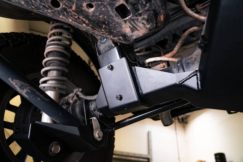 DV8 Offroad 21-22 Ford Bronco Rear Differential Skid Plate - Racecraft Industries