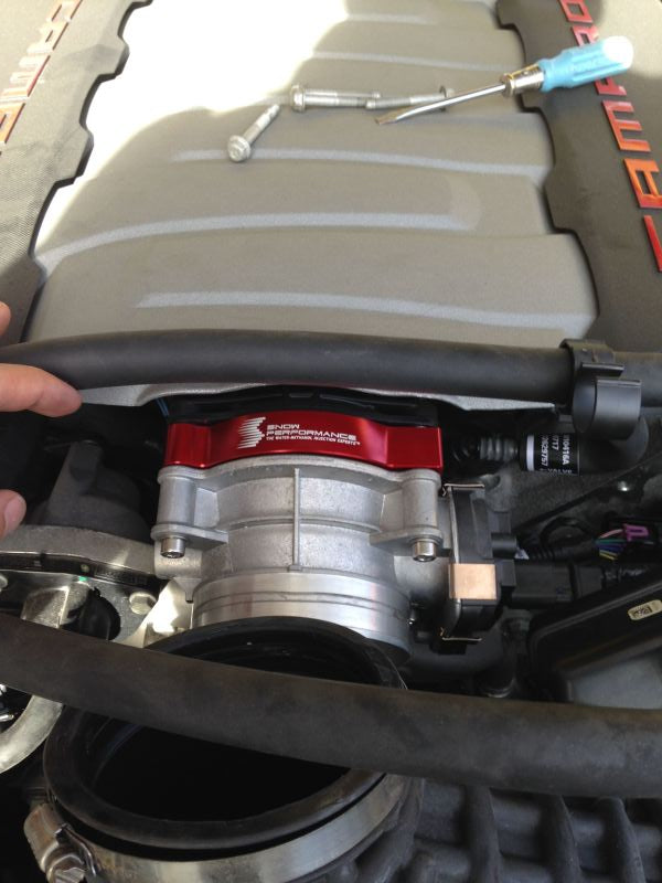 Snow Performance 16-17 Camaro Stg 2 Boost Cooler F/I Water Injection Kit (SS Braided Line & 4AN) - Racecraft Industries
