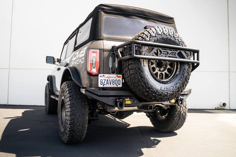 DV8 Offroad Elite Series D-Ring Shackles - Pair (Gray) - Racecraft Industries