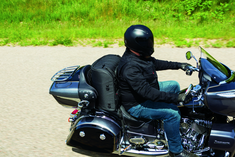 Kuryakyn Momentum Wanderer Seat Bag - Racecraft Industries