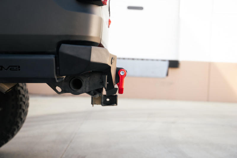 DV8 Offroad Elite Series D-Ring Shackles - Pair (Red) - Racecraft Industries