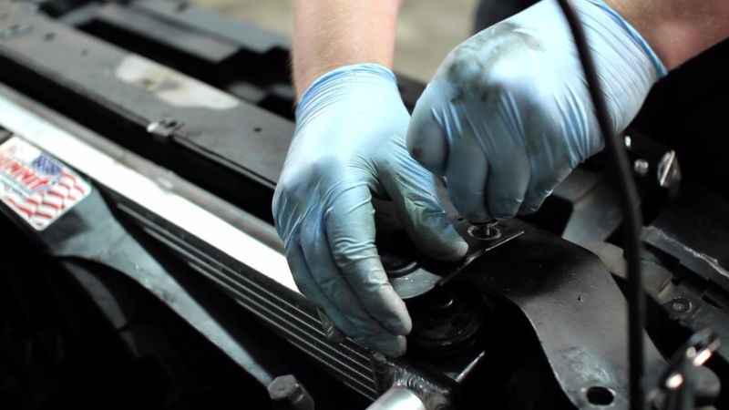 Mishimoto 97-04 Ford Mustang w/ Stabilizer System Manual Aluminum Radiator - Racecraft Industries